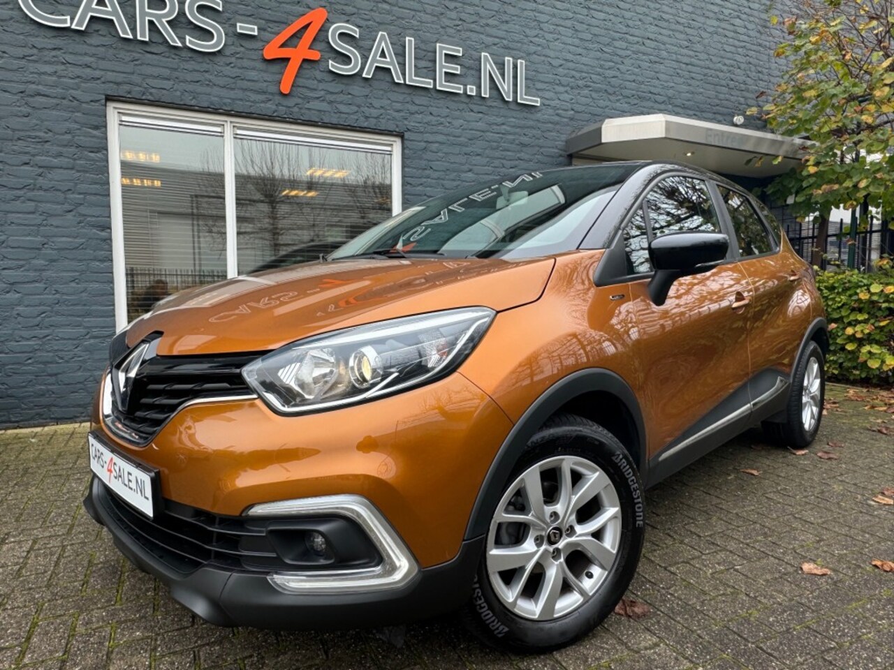 Renault Captur - TCe Limited + Lmv + Navi + Pdc - 84 dkm - 2019 - AutoWereld.nl