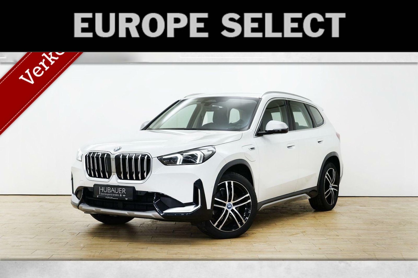 BMW X1 - 30e xDrive xLine 1800 kg trekv Trekhaak Harman Nav - AutoWereld.nl