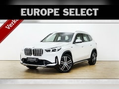 BMW X1 - 30e xDrive xLine 1800 kg trekv Trekhaak Harman Nav