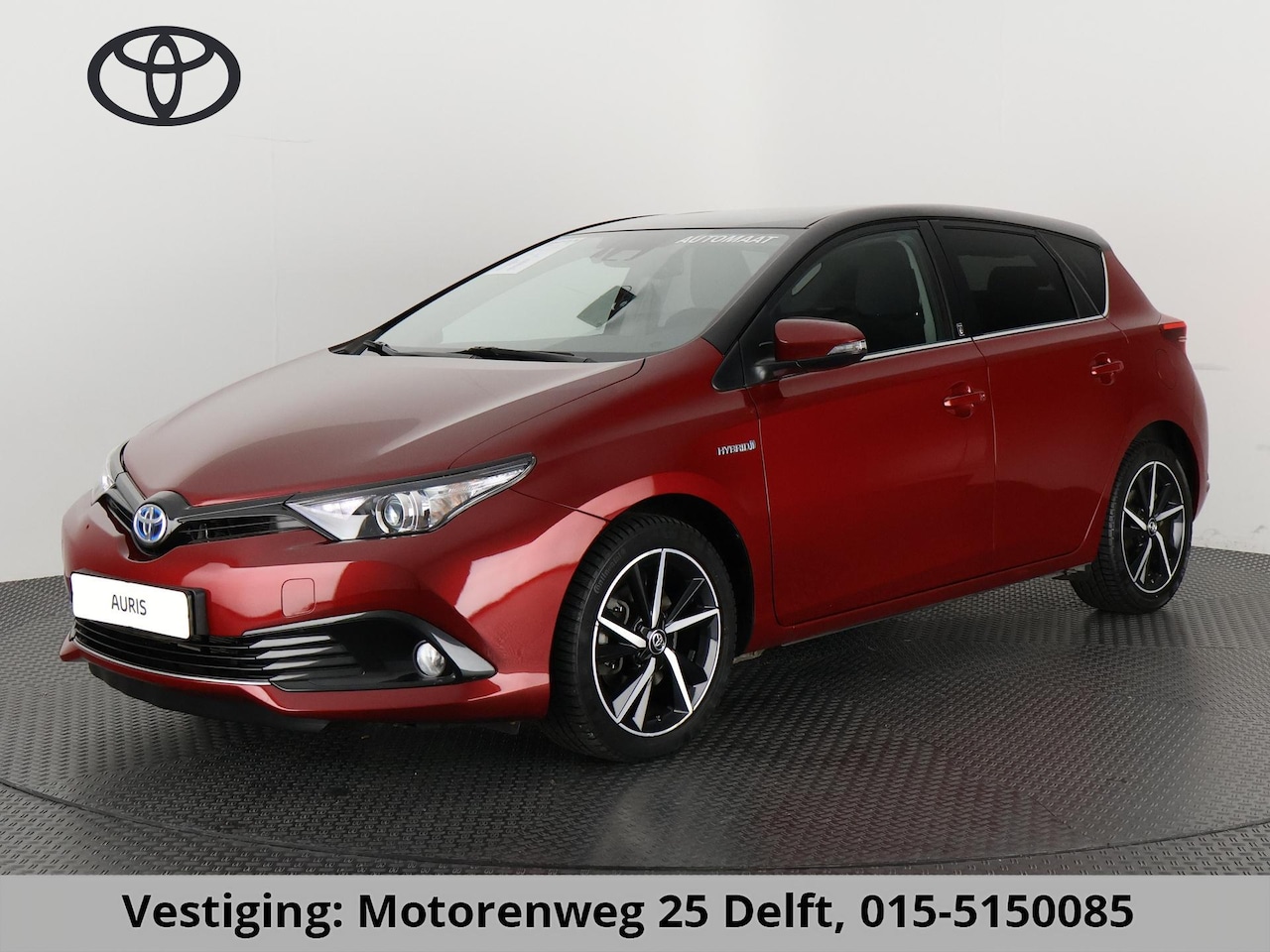 Toyota Auris - 1.8 HYBRID DYNAMIC ULTIMATE-PACK BI-TONE.NAVI.KEYLESS.GARANTIE TOT 2029** - AutoWereld.nl