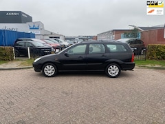 Ford Focus Wagon - 1.6-16V Futura/2004/LEER/INRUILKOOPJE