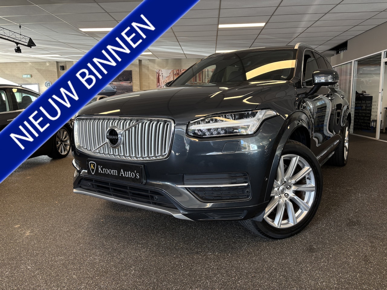 Volvo XC90 - 2.0 T8 Twin Engine AWD Inscription / Panoramadak / Pilot Ass / Nappa Leer / Camera - Elek - AutoWereld.nl