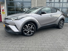 Toyota C-HR - 1.8 Hybrid Bi-Tone Plus | PARKEERCAMERA | TREKHAAK |