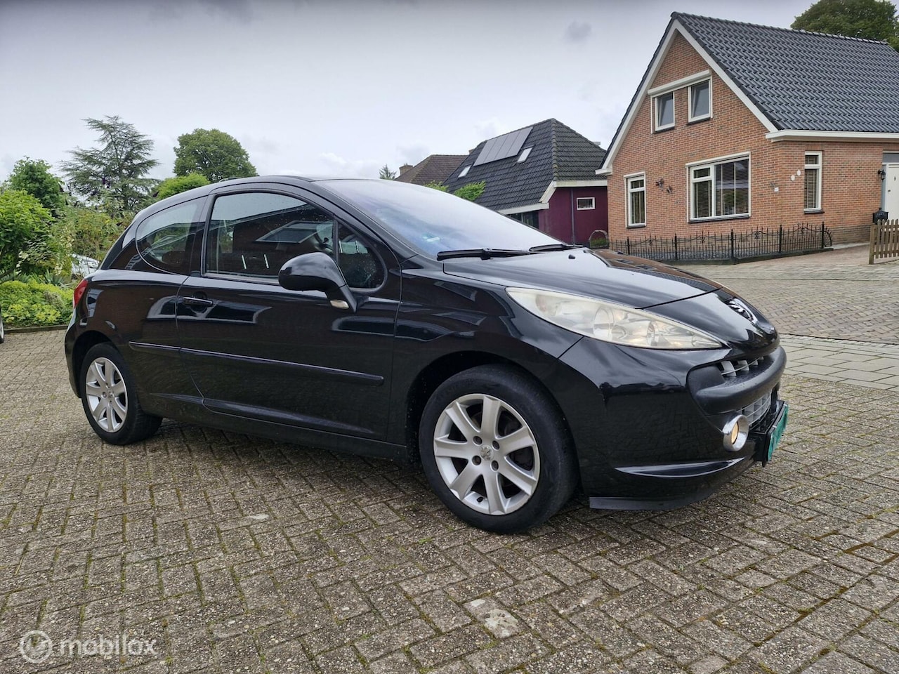 Peugeot 207 - 1.6 VTi XS Pack 1.6 VTi XS Pack - AutoWereld.nl