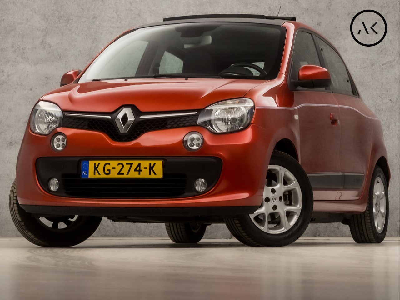 Renault Twingo - 1.0 SCe Dynamique Sport (OPENDAK, 5 DEURS, CRUISE, BLUETOOTH, RADIO, AIRCO, SPRAAKBEDIENIN - AutoWereld.nl