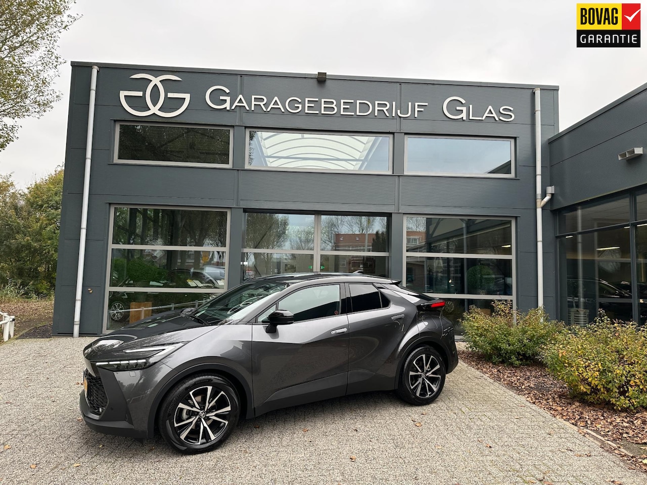 Toyota C-HR - 1.8 Hybrid 140 Dynamic nieuw model. stoel/stuur verw. - AutoWereld.nl