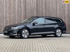 Volkswagen Passat Variant - 1.4 TSI PHEV GTE Business / Pano /