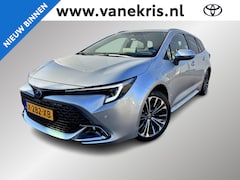 Toyota Corolla Touring Sports - 1.8 Hybrid First Edition Apple Carplay Android Auto, Parkeersensoren voor en achter, camer