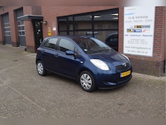 Toyota Yaris - 1.3 VVTi Sol, AIRCO, 5 deurs