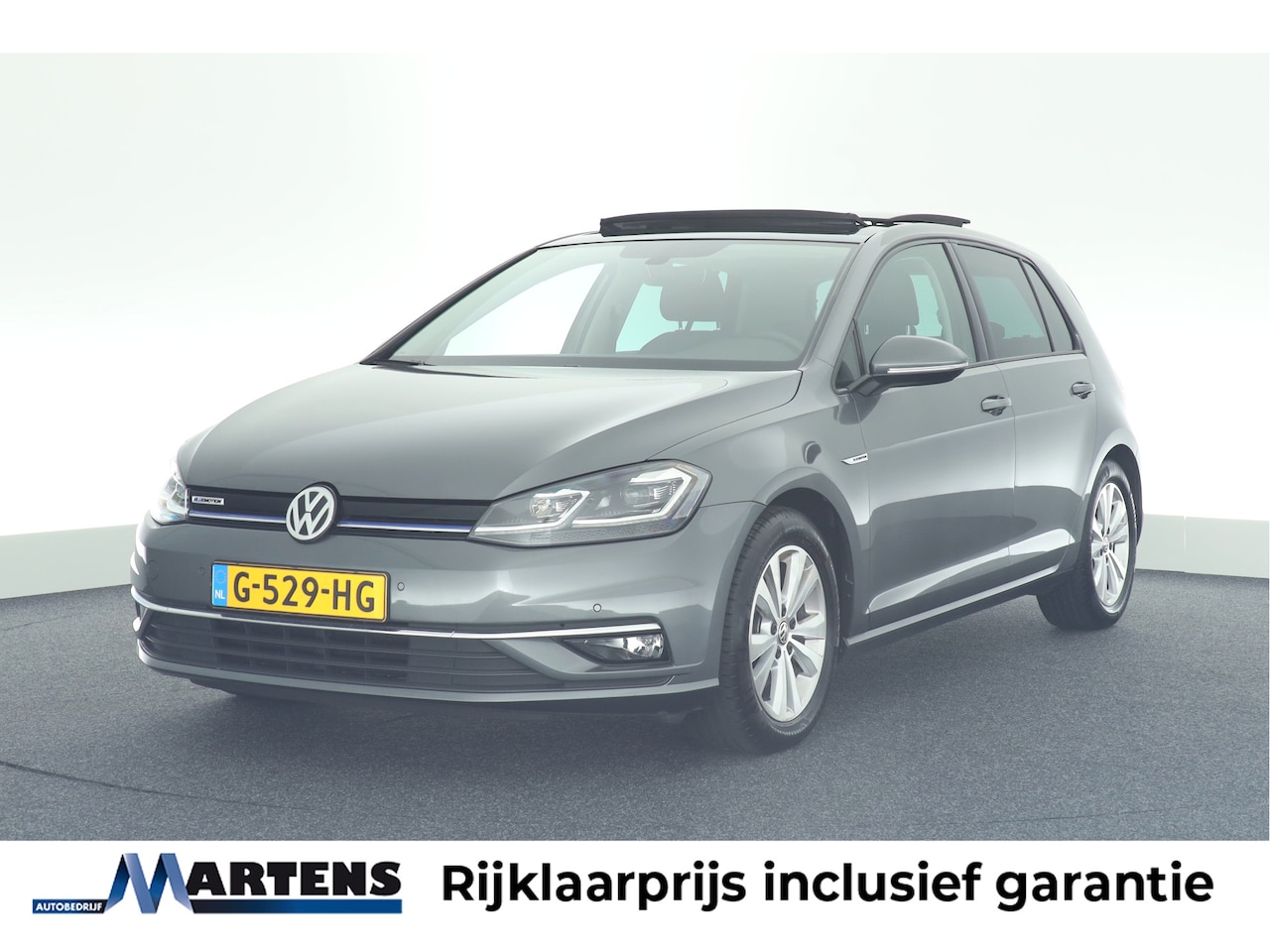 Volkswagen Golf - 1.5 TSI 130pk H6 Comfortline Business Virtual Cockpit Led Panoramadak Stoelverwarming Navi - AutoWereld.nl