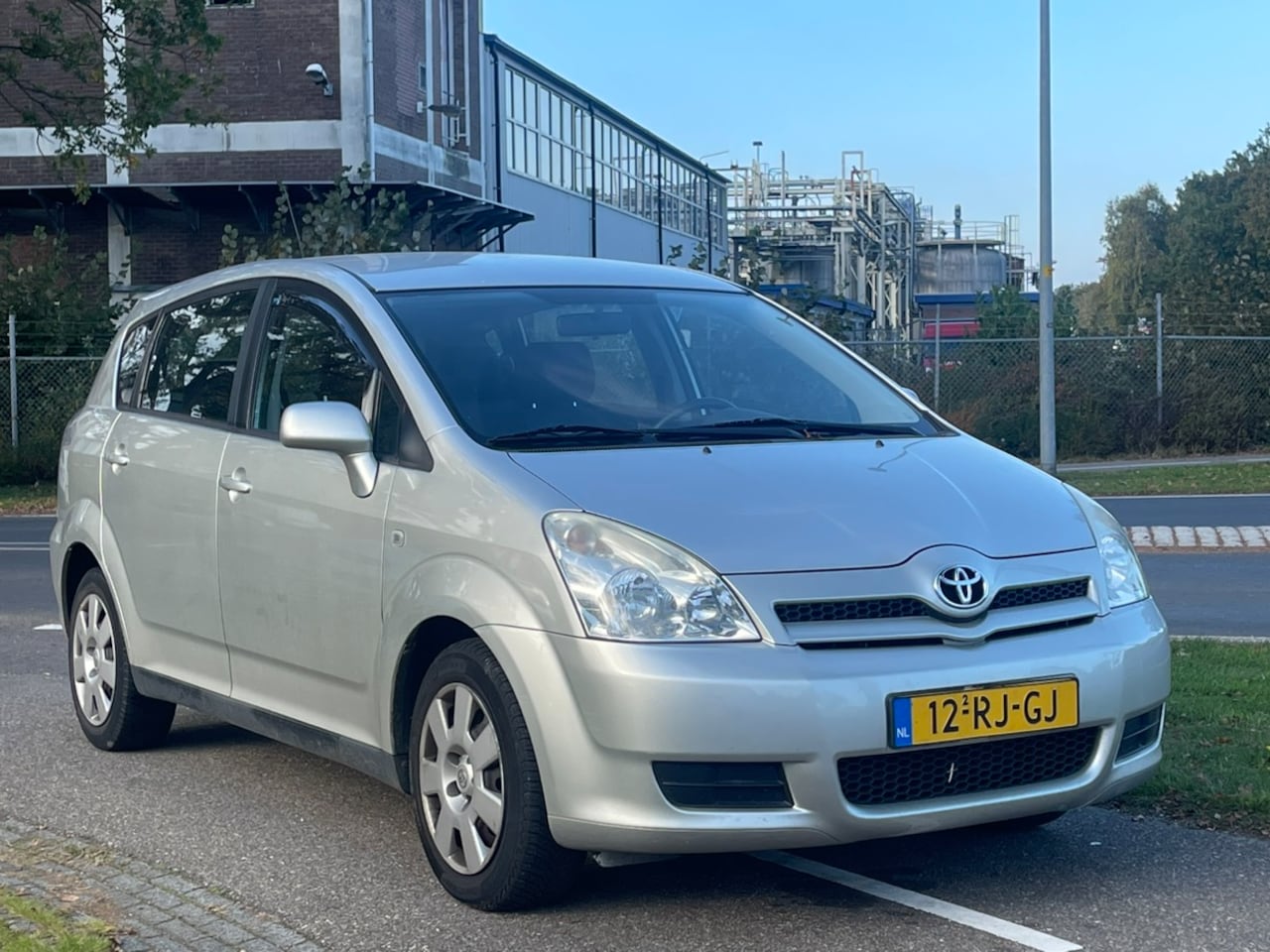 Toyota Corolla Verso - 1.6 VVT-i Terra 1.6 VVT-i Terra - AutoWereld.nl