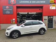 Kia Niro - 1.6 GDi PHEV DynamicPlusLine Navigatie/ Parkeersensoren voor + achter/ Rijklaarprijs