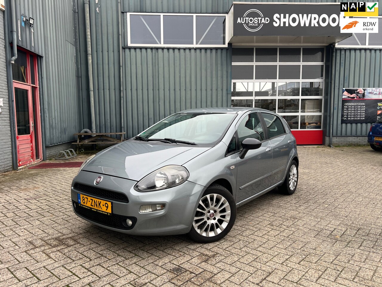 Fiat Punto Evo - 0.9 TwinAir Easy Apk/Nap/Elektramen/Airco/Trekhaak - AutoWereld.nl