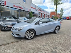 Opel Cascada - 1.6 TURBO COSMO CABRIO / NL Auto / 200pk / Navigatie / Stoelverwarming / Achteruitrijcamer