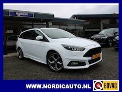 Ford Focus Wagon - 2.0 ST 250 PK / RECARO LEDEREN SPORSTOELEN- NAVIGATIE STOELVERWARMING- BOSE SOUND- LED DAG