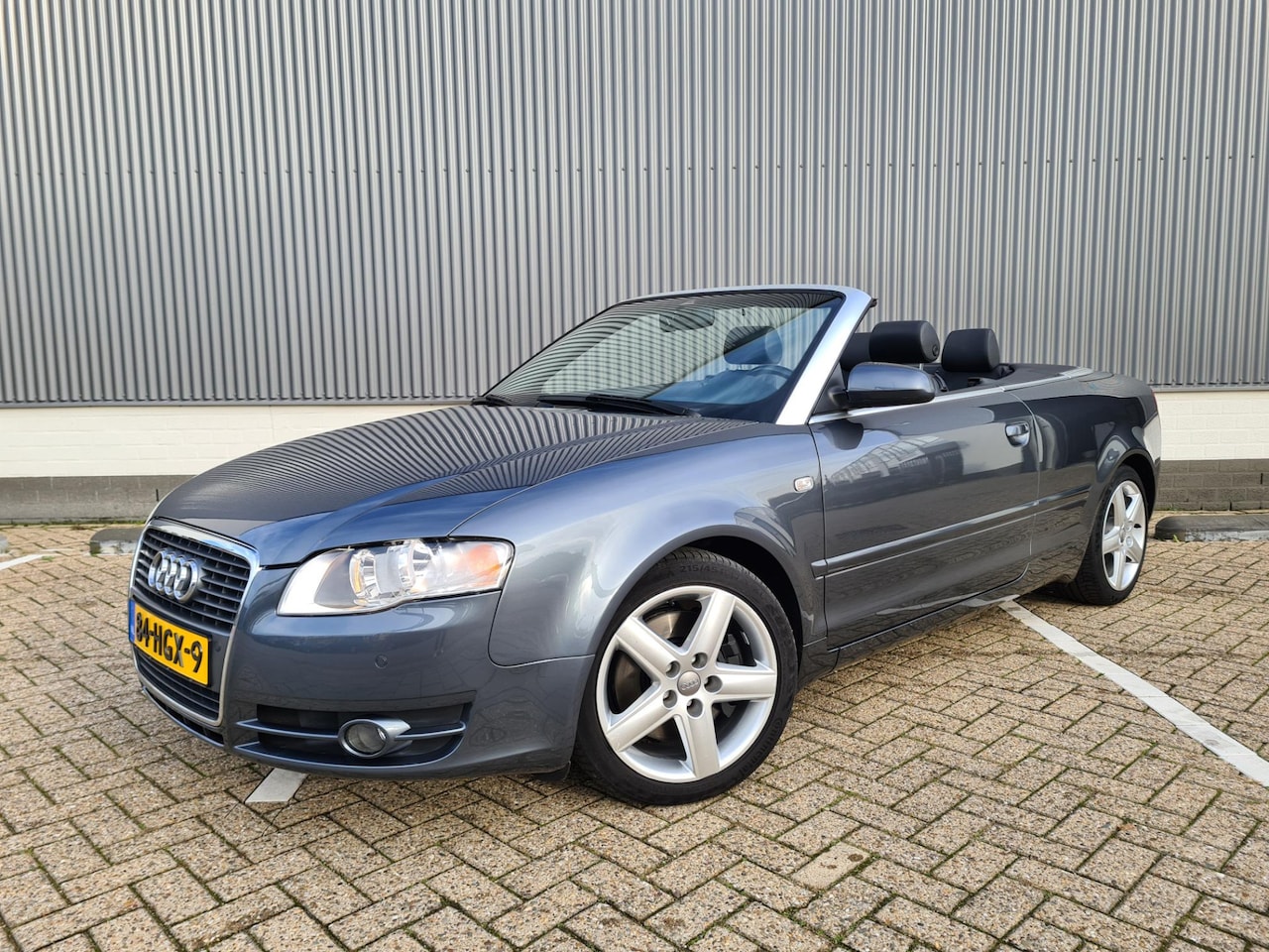 Audi A4 Cabriolet - 2.0 TFSI Youngtimer Leder Clima - AutoWereld.nl