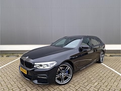 BMW 5-serie Touring - 540i xDrive High Executive M Pakket HUD 360 Camera Panodak Leder Navi VOL