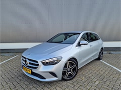 Mercedes-Benz B-klasse - 250 4MATIC AMG Line Sfeer. Leder HUD 360 Camera Widescreen