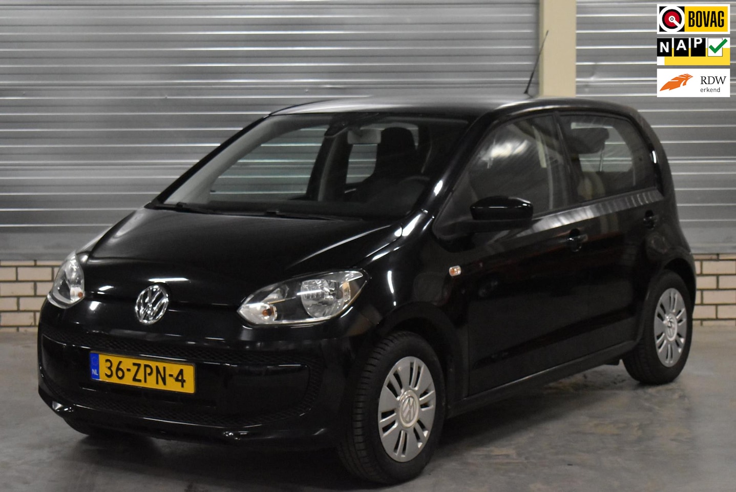 Volkswagen Up! - 1.0 move up! BlueMotion 91.000KM!!! + Airco - AutoWereld.nl