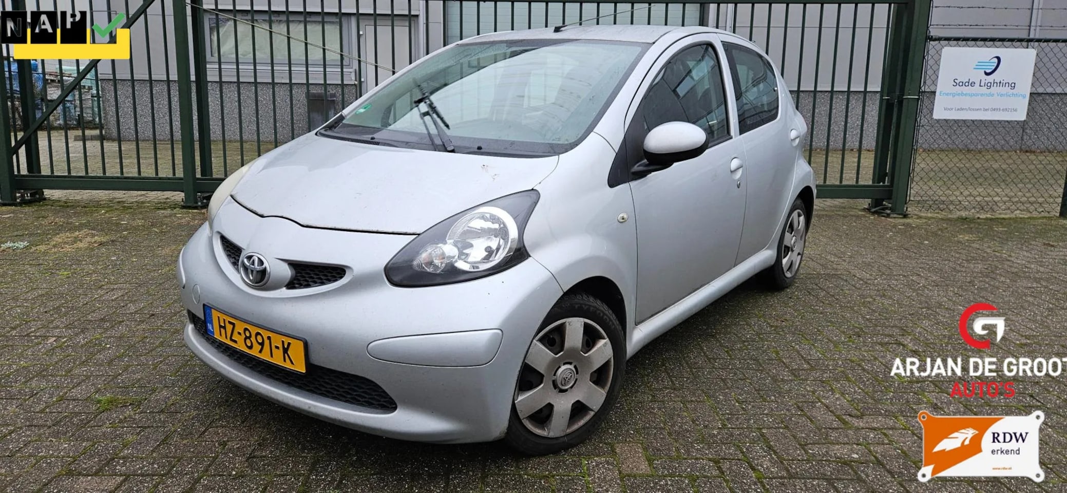 Toyota Aygo - 1.0-12V 5DRS Airco Elec pakket GEEN APK!! - AutoWereld.nl