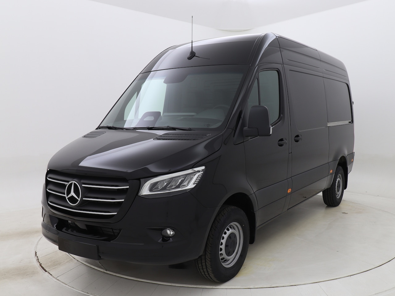 Mercedes-Benz Sprinter - 317 1.9 CDI L2H2 RWD 317 1.9 CDI L2H2 RWD - AutoWereld.nl