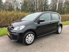 Volkswagen Up! - 1.0 60PK 4D BMT Move up Bluetooth | Cruise control | Camera | Parkeersensoren | Climate co