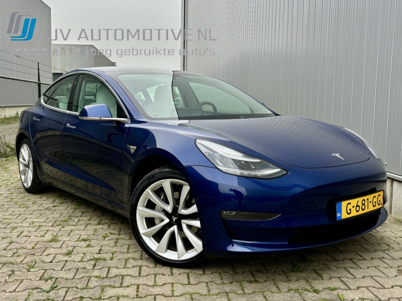 Tesla Model 3 - Long Range RWD LONG RANGE AWD 75kWh AUTOPILOT INCL. BTW - AutoWereld.nl