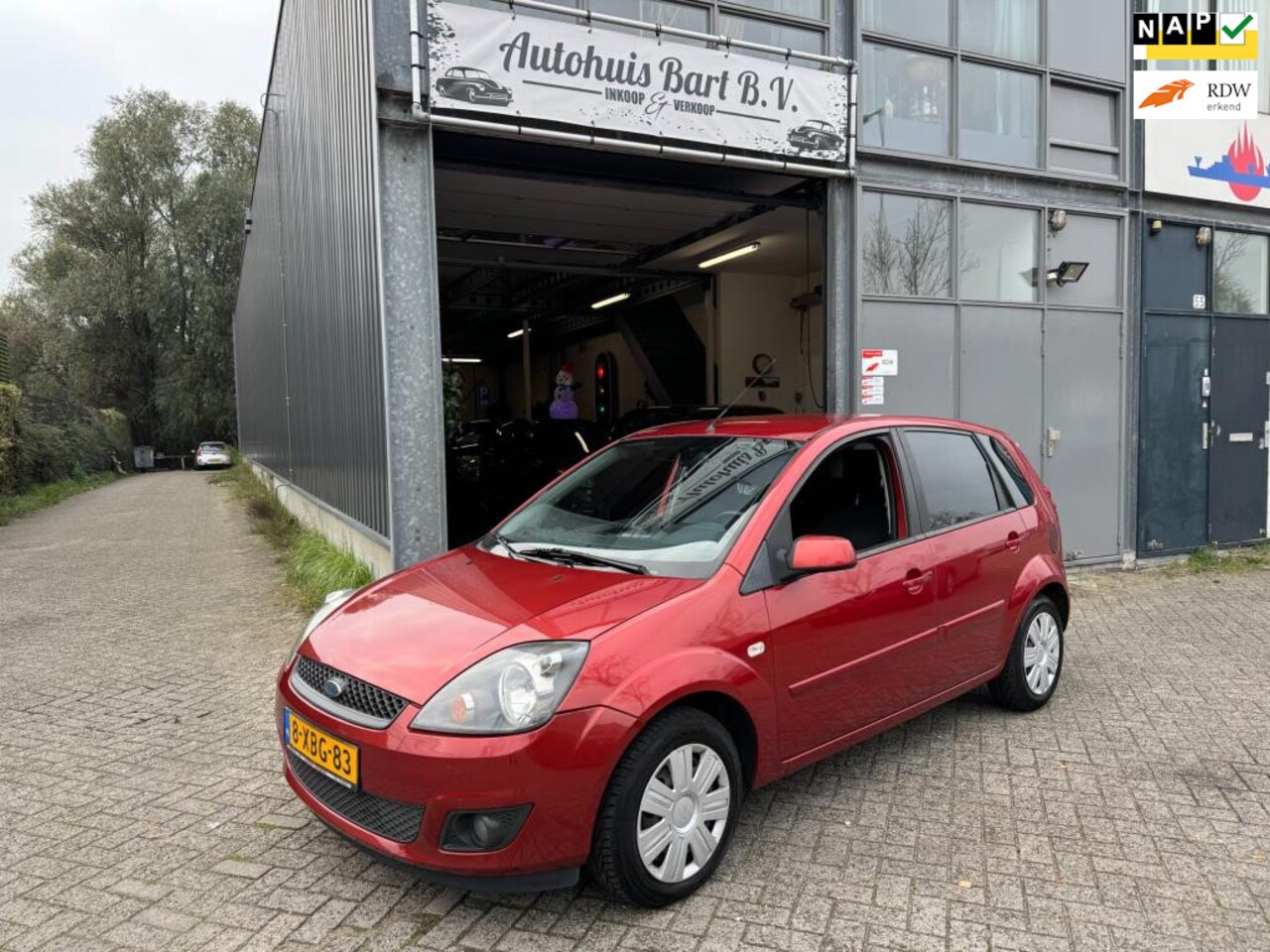 Ford Fiesta - 1.3-8V Cool & Sound Airco! Elektrisch pakket! Nieuwe APK! NAP Rapport! - AutoWereld.nl