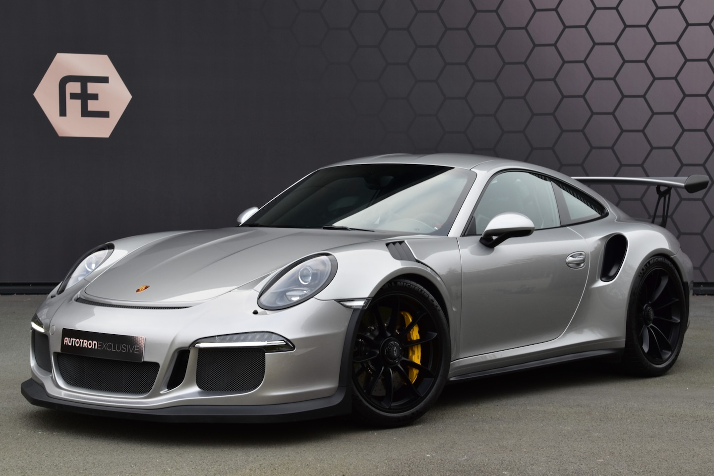 Porsche 911 - GT3 RS 4.0 | KERAMISCH | LIFTING | CARBON SEATS | GT-SILVER+PPF | CLUBSPORT | CARBON KUIPS - AutoWereld.nl