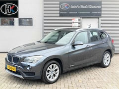 BMW X1 - sDrive20i Automaat Edition Volleer Navigatie Xenon NL