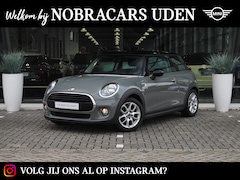 MINI Cooper - Hatchback / Cruise Control / Navigatie / Airconditioning / Multifunctioneel stuurwiel