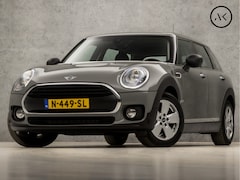 MINI Clubman - 1.5 Luxury Automaat (SCHERM, BLUETOOTH, CRUISE, SPORTSTOELEN, PARKEERSENSOREN, NIEUWSTAAT)