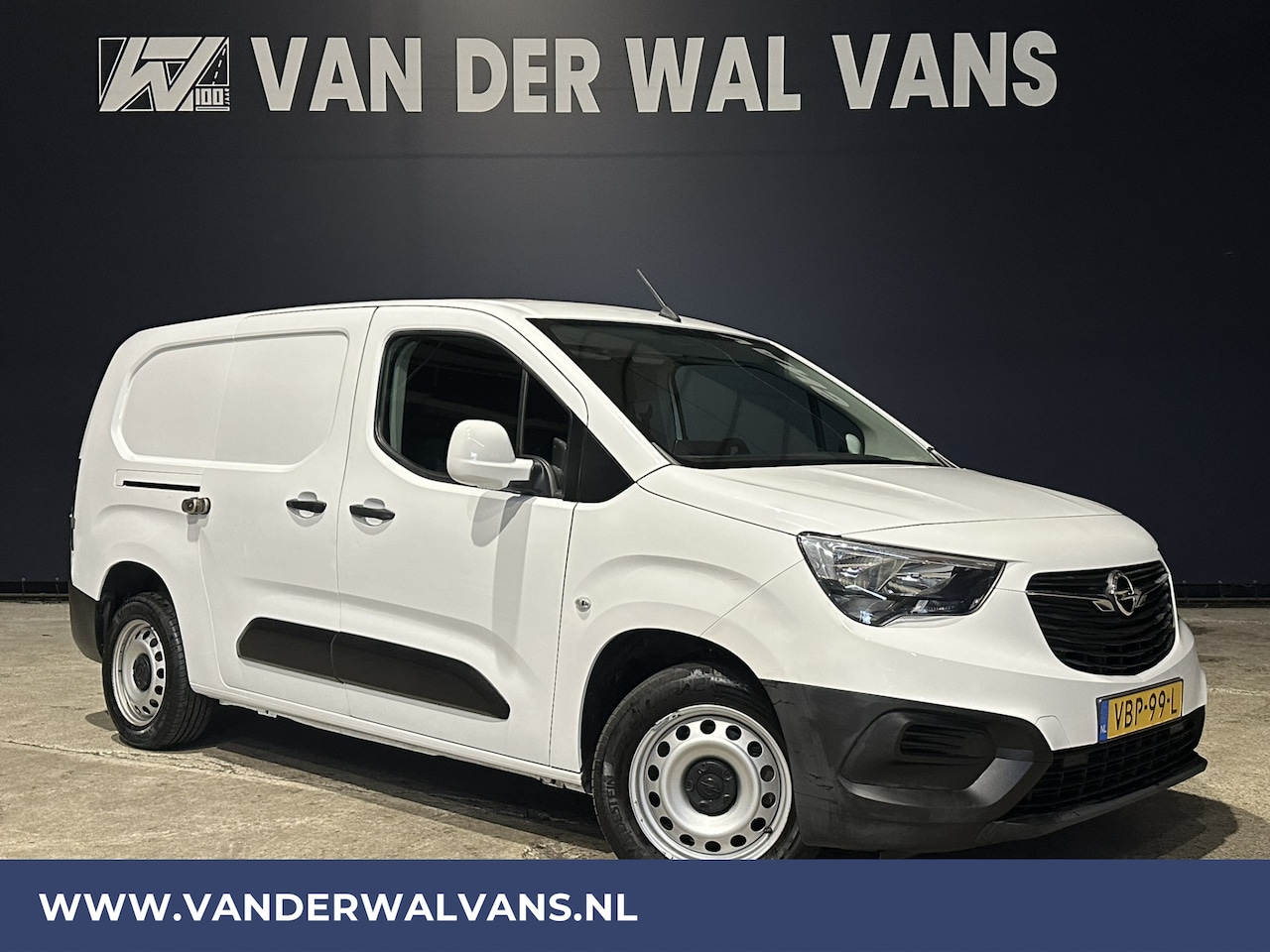 Opel Combo - 1.6D 100pk L2H1 Euro6 Airco | Navigatie | Apple Carplay | Cruisecontrol Android Auto, Park - AutoWereld.nl