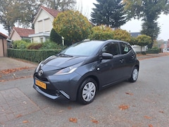 Toyota Aygo - 1.0 VVT-i x-fun|5-deurs|Airco|Bluetooth