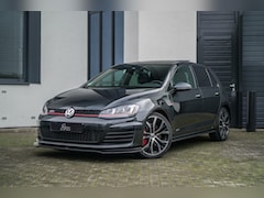 Volkswagen Golf - 2.0 TSI GTI Performance 230PK PANO / BULLX / DYNAUDIO