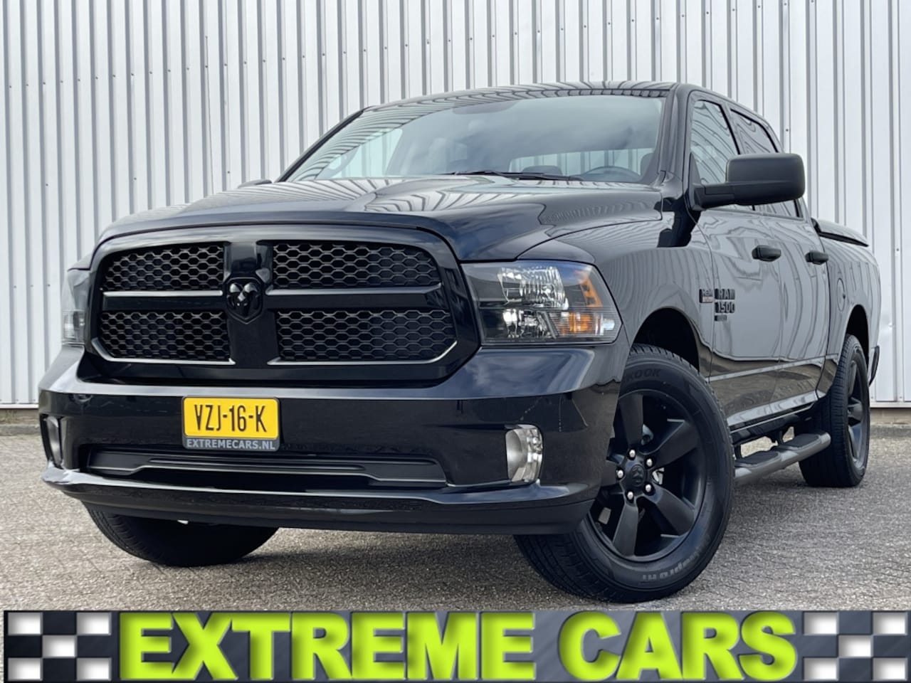 Dodge Ram Pick Up - SLT CLASSIC 6 Persoons Night Crew Cab 4x4 lpg - AutoWereld.nl