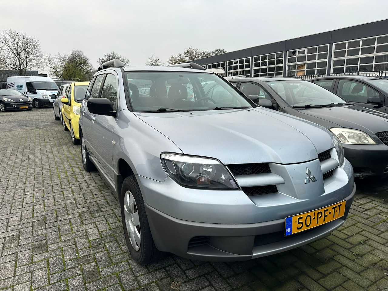 Mitsubishi Outlander - 2.0 Sport 4WD 4WD / AIRCO / START NIET ! / NO START  !!! - AutoWereld.nl