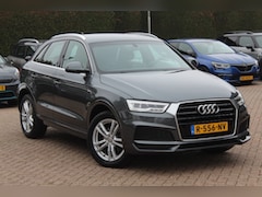 Audi Q3 - 1.4 TFSI CoD Sport S Line Edition / Trekhaak / Camera / Navigatie / Keyless / 18'' / DAB /