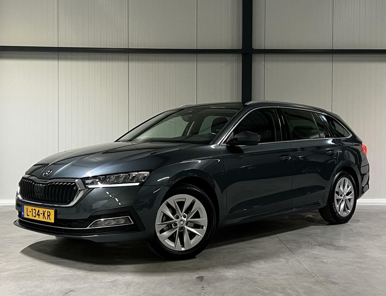 Skoda Octavia Combi - Carplay Trekhaak Sfeer Virtual PDC NAP - AutoWereld.nl