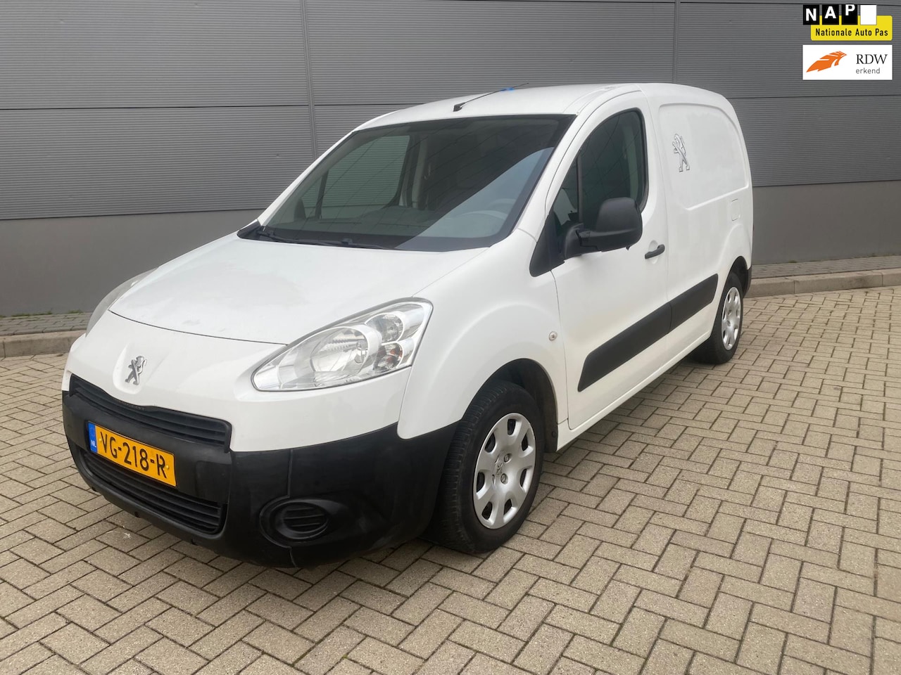 Peugeot Partner - 120 1.6 HDI L1 XR Profit + - AutoWereld.nl