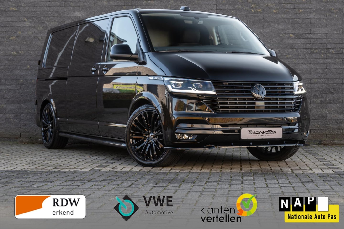 Volkswagen Transporter - 2.0 TDI L2H1 28 2.0 TDI L2H1 28 - AutoWereld.nl