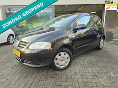 Volkswagen Fox - 1.2 Trendline | 2E EIGENAAR | NIEUWE APK | 12MND GARANTIE | AIRCO |