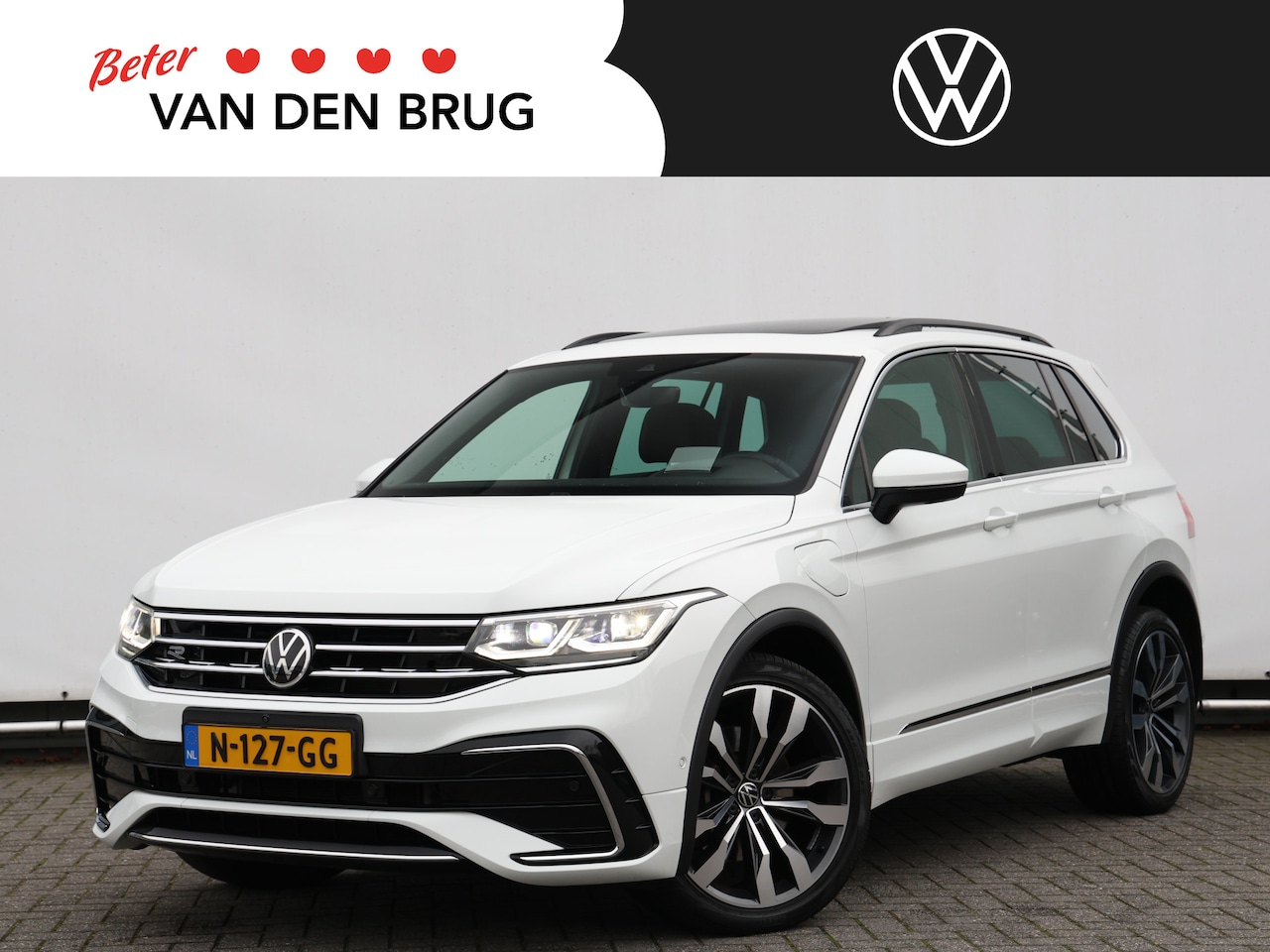 Volkswagen Tiguan - 1.4 TSI eHybrid R-Line Business+ 245pk DSG | LED Matrix | Panoramadak | Trekhaak | 360 Cam - AutoWereld.nl