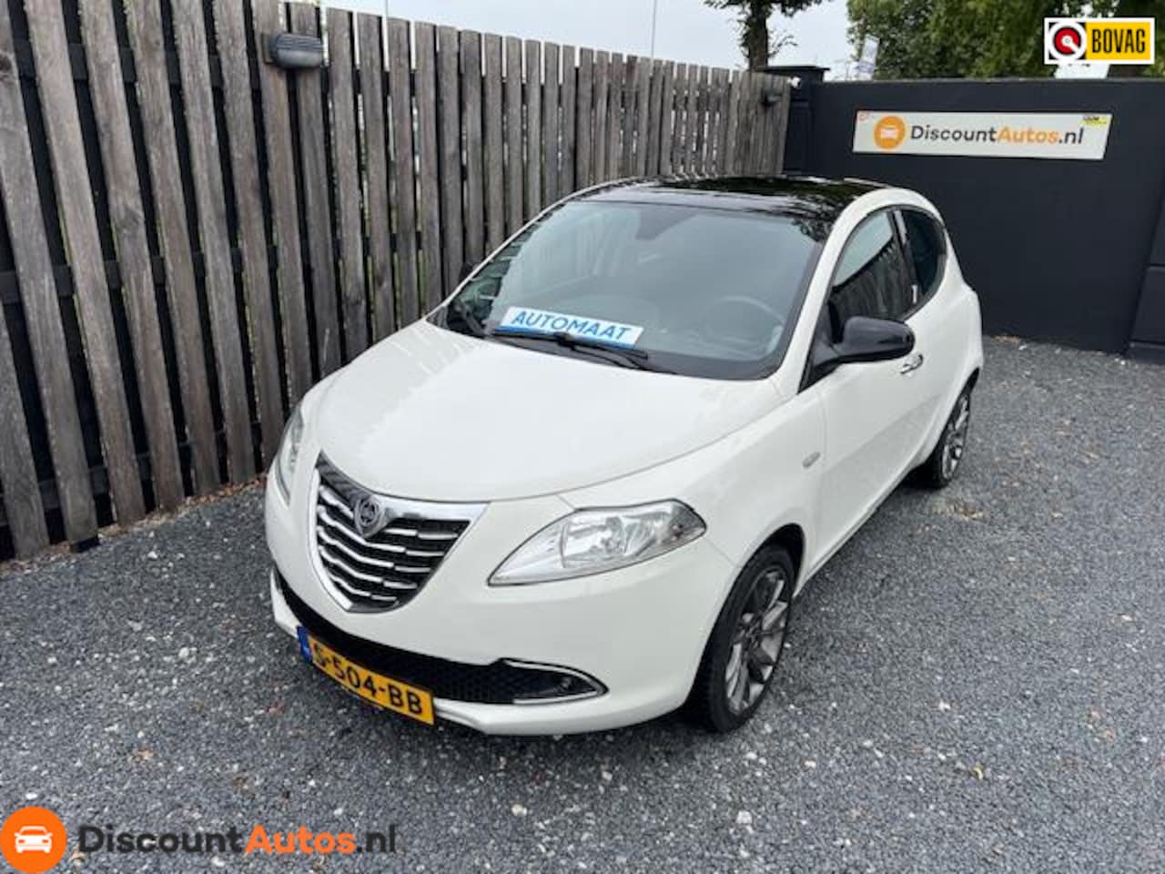 Lancia Y(psilon) - Ypsilon 0.9 TwinAir Platinum AUTOMAAT PANO CRUISE CONTROL ENZ - AutoWereld.nl