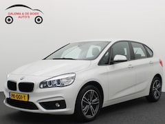 BMW 2-serie Active Tourer - 220i 190PK 4 Cilinder Executive AUTOMAAT / FULL LED / PDC / HEAD-UP / GR NAVI / CLIMA / NL