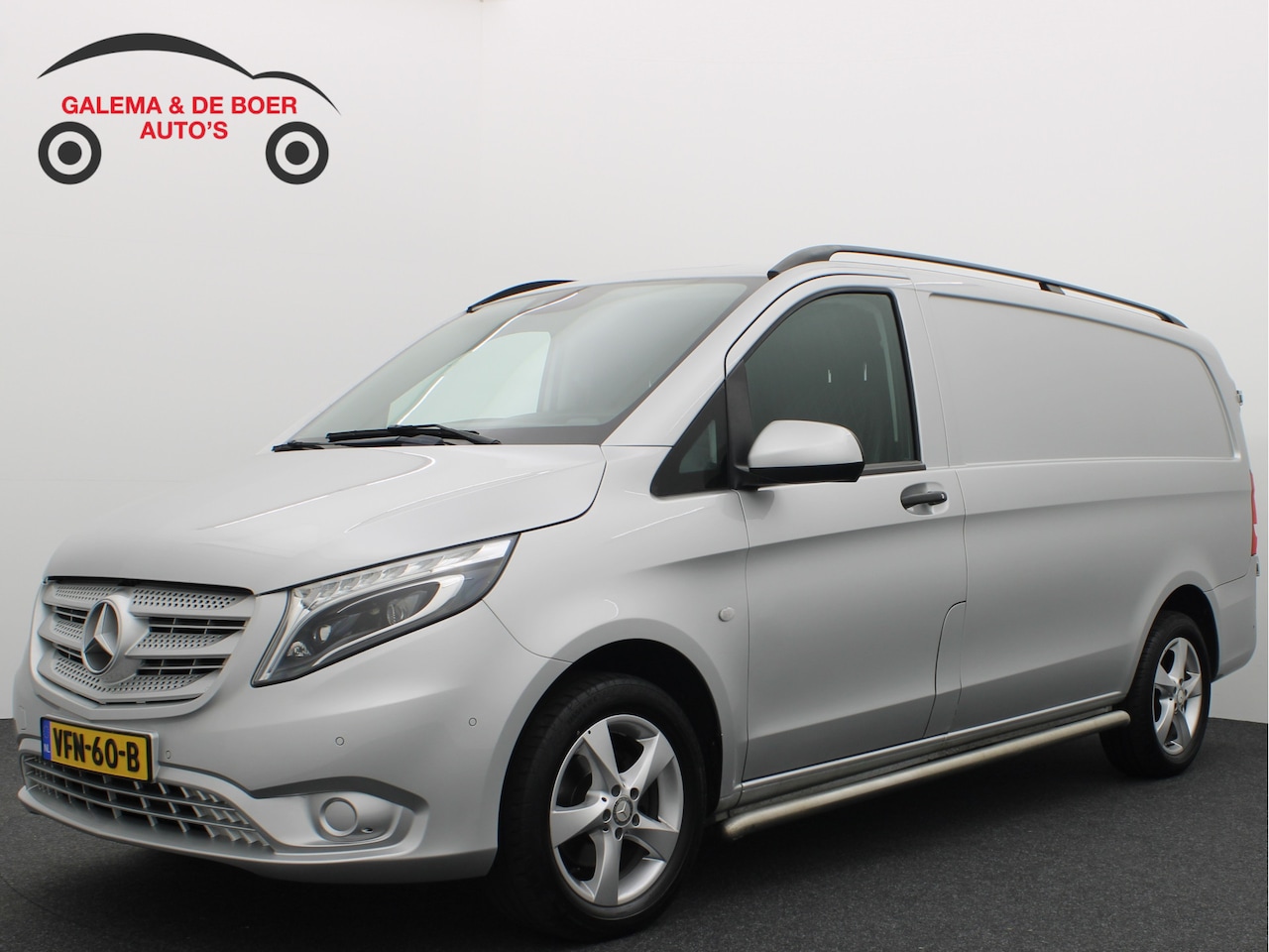 Mercedes-Benz Vito - 116 CDI 160PK Lang LEDER / DIAMOND STITCHING / CAMERA / TREKHAAK / FULL LED / NAVI / CLIMA - AutoWereld.nl