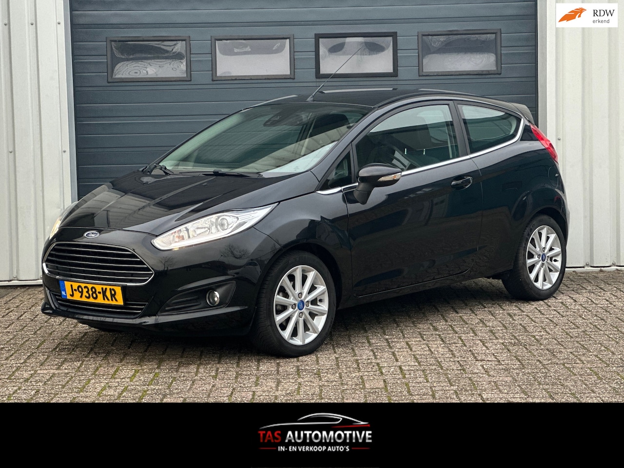 Ford Fiesta - 1.0 EcoBoost Titanium 101 PK CLIMA / NAVI / PDC - AutoWereld.nl