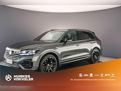 Volkswagen Touareg - R 3.0 TSI eHybrid 462pk Tiptronic Trekhaak, Panoramadak, Lederen bekleding, Luchtvering, A