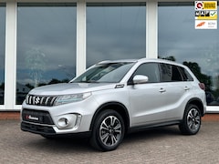 Suzuki Vitara - 1.4 Boosterjet Style Smart Hybrid - 2024 - Navi - PDC - Camera - STIJL