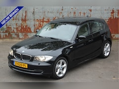 BMW 1-serie - 130i High Exe / LCI / 265PK / Handbak / Navi